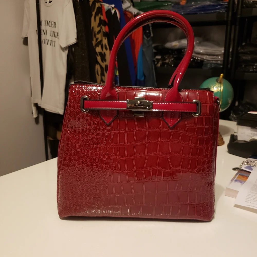 Handbag - Picture 1 of 6